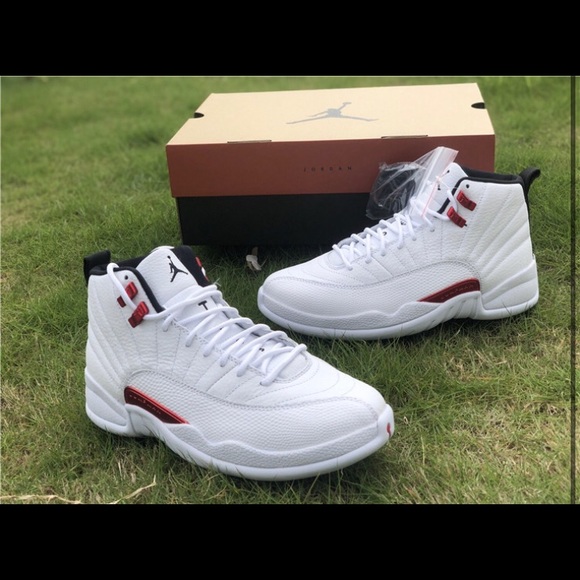 SneakerSelling best prices over here so let me kno - Picture 9 of 9